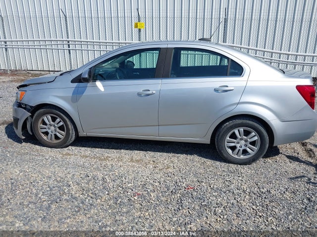 Chevrolet Sonic Lt Auto 2016 1G1JC5SH6G4117072 Image 14