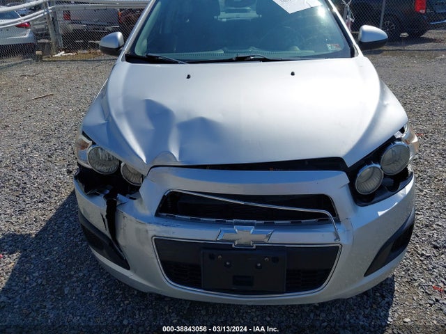 Chevrolet Sonic Lt Auto 2016 1G1JC5SH6G4117072 Image 6