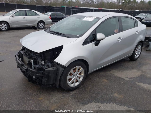 KIA RIO LX 2015 KNADM4A31F6502587 Image 2