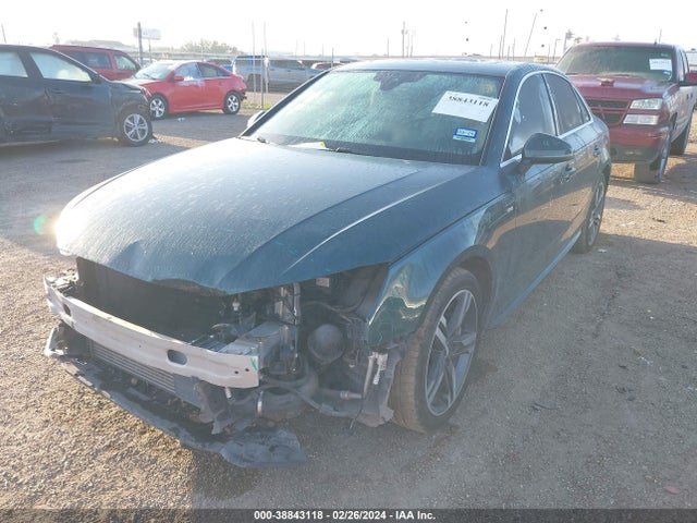 Audi A4 2.0t Premium 2017 WAUENAF44HN028645 Image 2