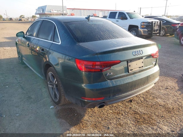 Audi A4 2.0t Premium 2017 WAUENAF44HN028645 Image 3