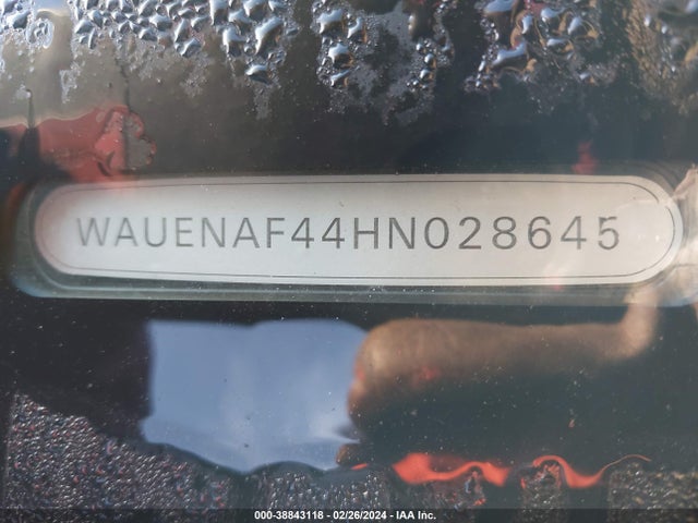 Audi A4 2.0t Premium 2017 WAUENAF44HN028645 Image 9