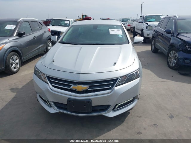 Chevrolet IMPALA 1LT 2018 1G1105S30JU113278 Image 12