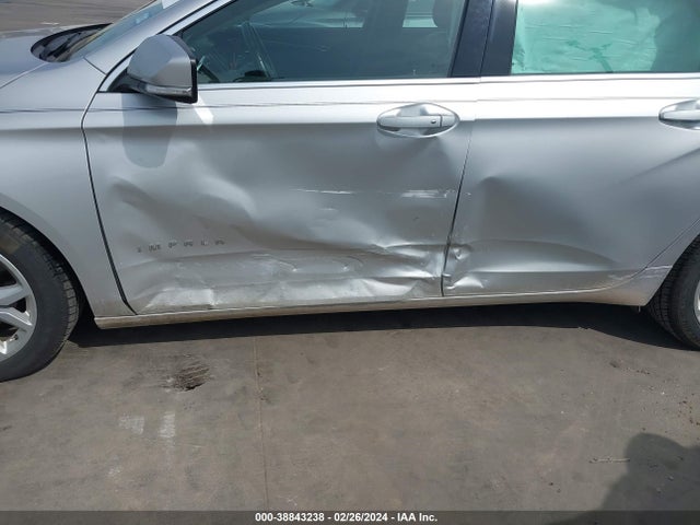 Chevrolet IMPALA 1LT 2018 1G1105S30JU113278 Image 6