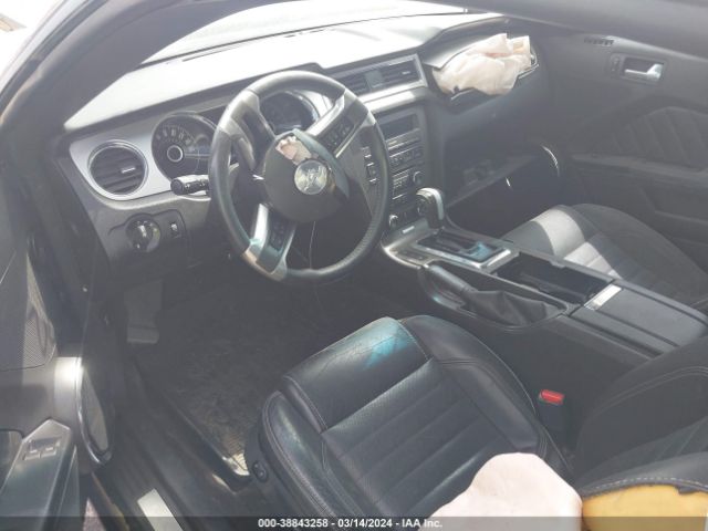 1ZVBP8AM2E5249184 Ford Mustang V6 Premium