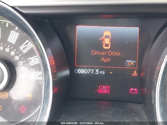 1ZVBP8AM2E5249184 Ford Mustang V6 Premium