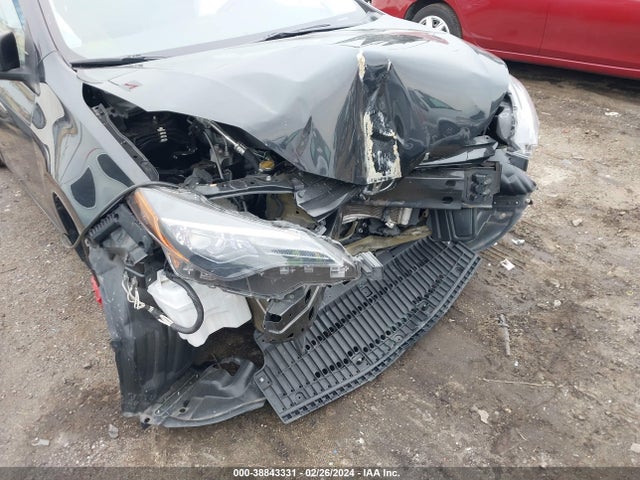 Toyota COROLLA LE 2017 5YFBURHE5HP668072 Image 6