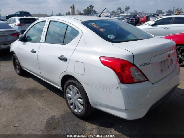 3N1CN7AP7FL829178 Nissan Versa 1.6 S
