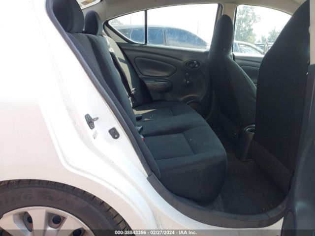 3N1CN7AP7FL829178 Nissan Versa 1.6 S