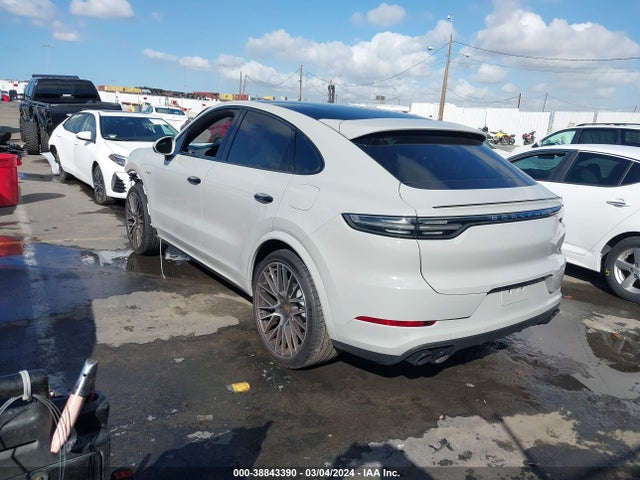 2022 PORSCHE CAYENNE E-HYBRID COUPE WP1BE2AY2NDA51265 Photo 2
