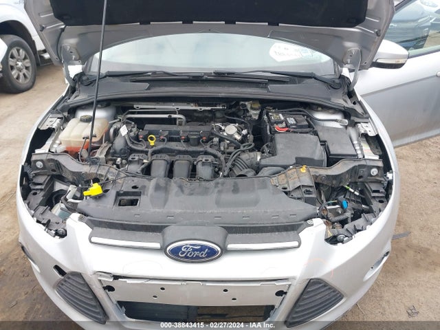 Ford FOCUS SE 2014 1FADP3F22EL245515 Image 10