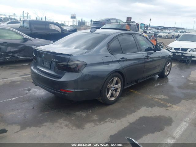 WBA3C1C54EK115954 BMW 328I