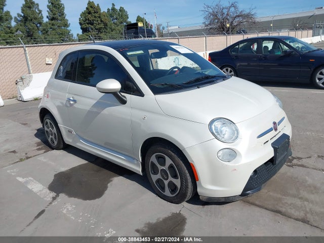 2013 FIAT 500E 3C3CFFGE1DT712546 Photo 0