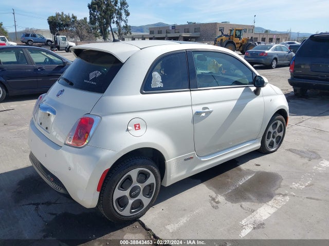 2013 FIAT 500E 3C3CFFGE1DT712546 Photo 3