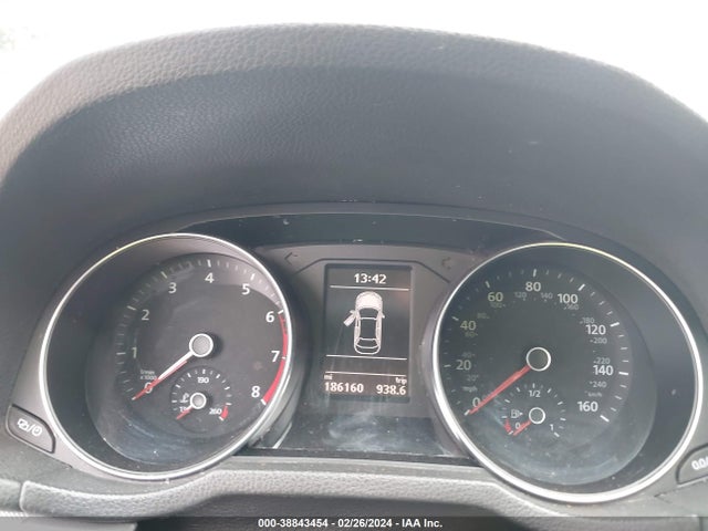 2016 VOLKSWAGEN PASSAT 1.8T S VIN: 1VWAT7A31GC052658