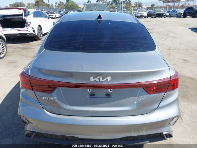 KIA Forte Lxs 2022 3KPF24AD1NE502995 Image 16