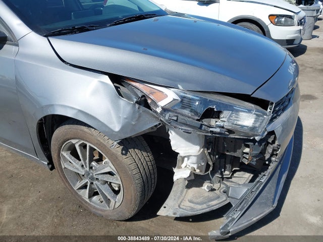 KIA Forte Lxs 2022 3KPF24AD1NE502995 Image 6