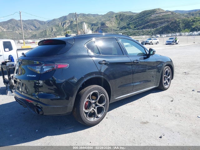 ZASPAKBN1R7D75777 Alfa Romeo Stelvio Veloce Awd