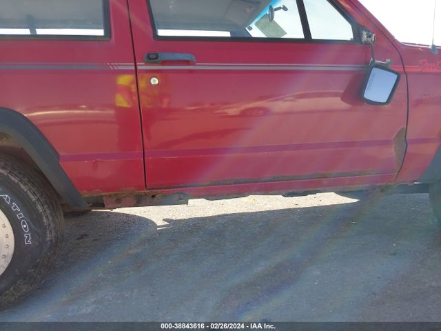 1990 JEEP CHEROKEE SPORT VIN: 1J4FJ87L0LL289917