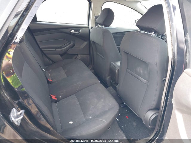 Ford FOCUS SE 2016 1FADP3K22GL388134 Image 8