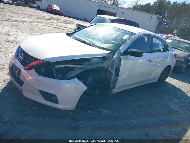 Nissan Altima 2.5 Sr 2017 1N4AL3AP1HC475133 Image 2
