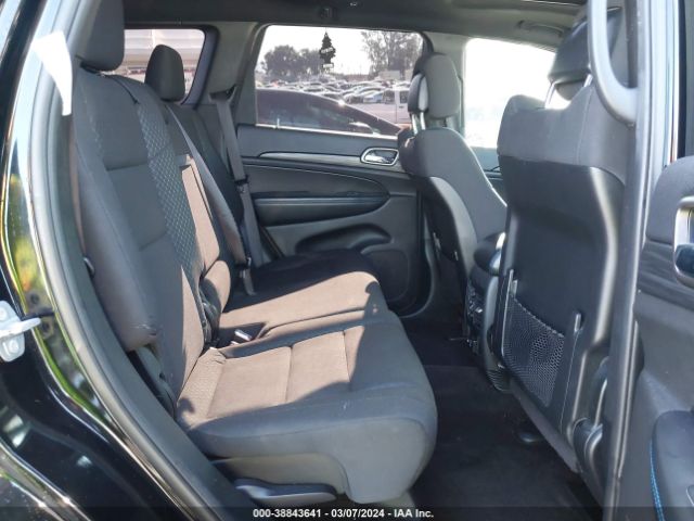 1C4RJFAG8KC620390 Jeep Grand Cherokee Upland 4x4