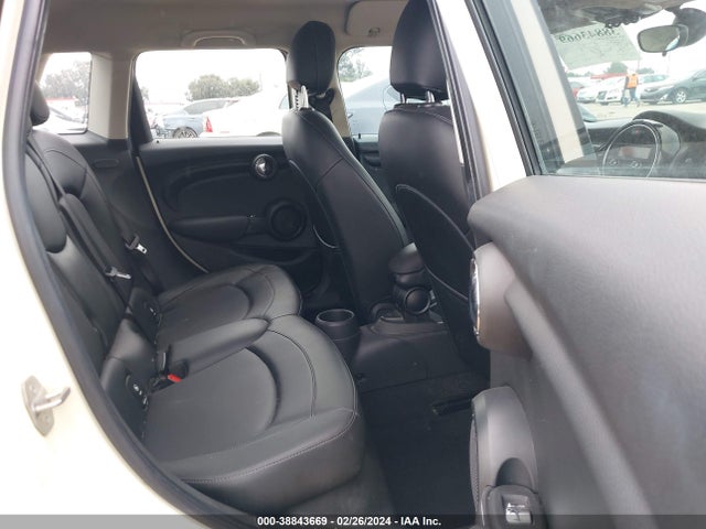 2016 MINI HARDTOP WMWXU1C58G2D11724 Photo 7