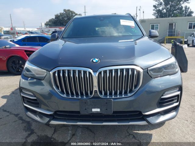 5UXCR4C08M9F65668 BMW X5 Sdrive40i