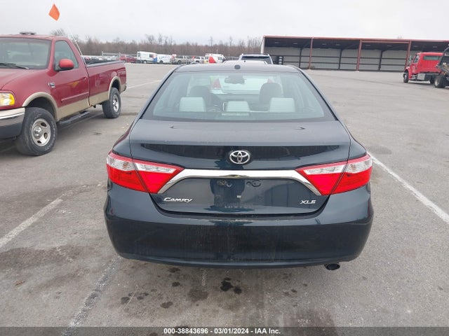 Toyota CAMRY XLE 2015 4T4BF1FK8FR505616 Image 16