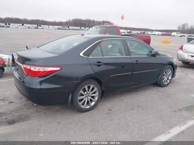 Toyota CAMRY XLE 2015 4T4BF1FK8FR505616 Image 4