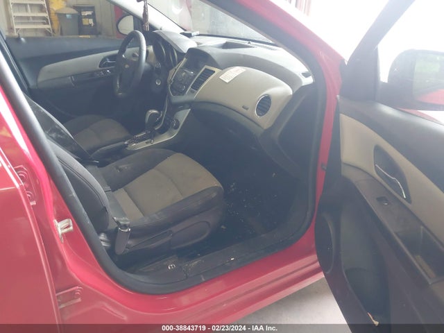 Chevrolet Cruze Ls Auto 2014 1G1PA5SHXE7440455 Image 5