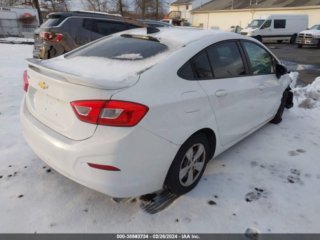 1G1BC5SM3H7275872 Chevrolet Cruze Ls Auto