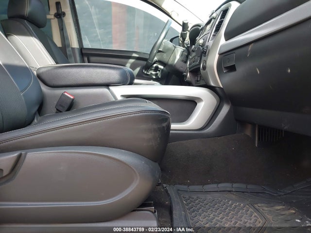 1N6BA1F46KN519630 Nissan Titan Xd Pro-4x Diesel