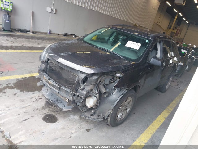 Chevrolet Traverse Ls 2014 1GNKVFKD6EJ304150 Image 2