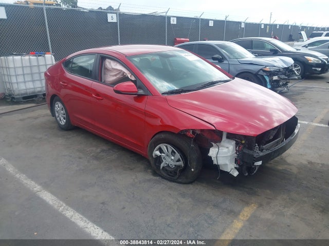 2018 5NPD74LF0JH342993 main image