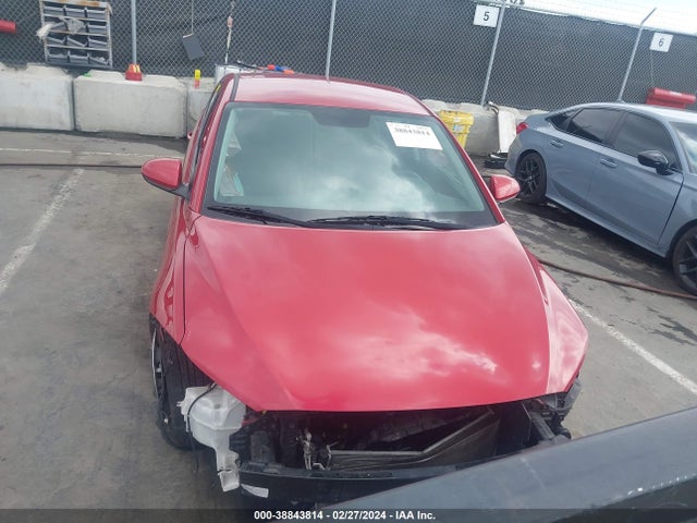 Hyundai ELANTRA SE 2018 5NPD74LF0JH342993 Image 13
