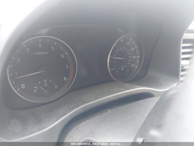 Hyundai ELANTRA SE 2018 5NPD74LF0JH342993 Image 16