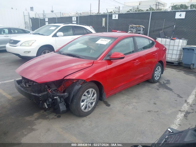 Hyundai ELANTRA SE 2018 5NPD74LF0JH342993 Image 2