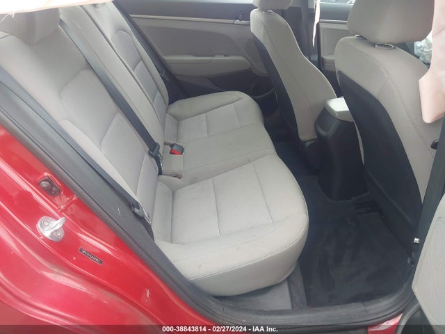 Hyundai ELANTRA SE 2018 5NPD74LF0JH342993 Image 8