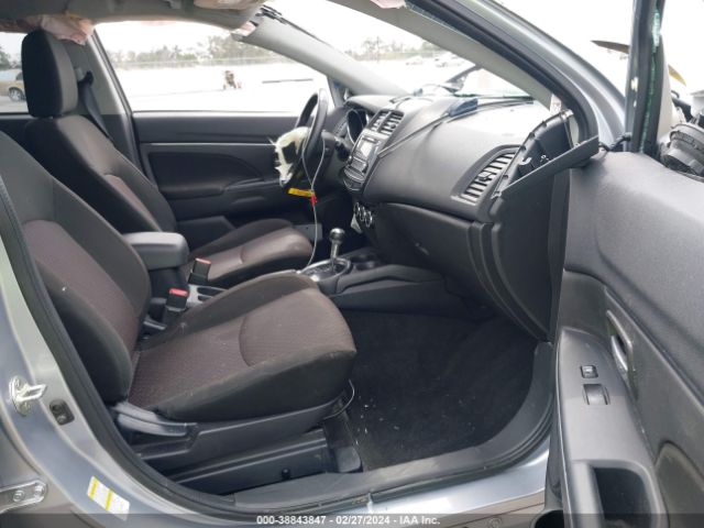 2017 MITSUBISHI OUTLANDER SPORT JA4AP3AUXHZ003248 Photo 4