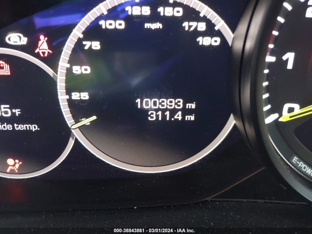 2018 PORSCHE PANAMERA E-HYBRID WP0AE2A76JL130765 Photo 6