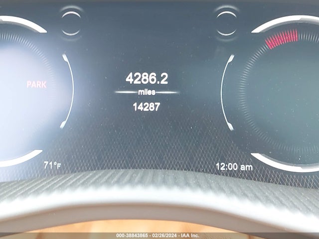Aston Martin DBX 2021 SCFVUJAW4MTV00591 Image 15