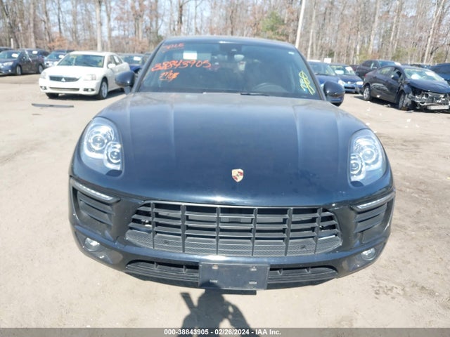 2018 PORSCHE MACAN WP1AA2A51JLB10772 Photo 5