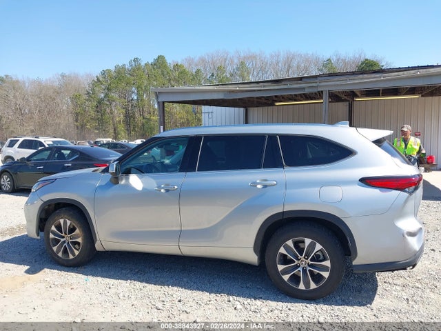 Toyota Highlander Xle 2020 5TDGZRAH0LS024295 Image 14