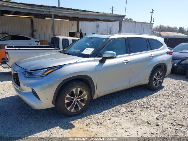 Toyota Highlander Xle 2020 5TDGZRAH0LS024295 Image 2