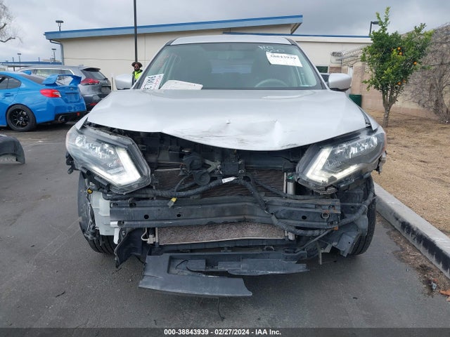 Nissan ROGUE S 2017 KNMAT2MTXHP585135 Image 6