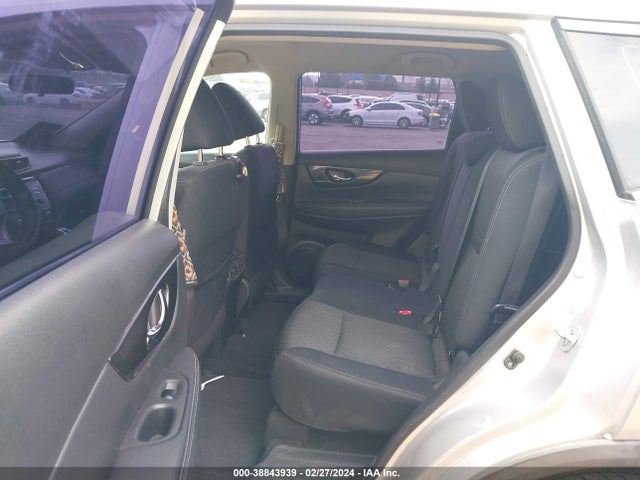 Nissan ROGUE S 2017 KNMAT2MTXHP585135 Image 8