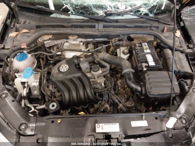 3VW2K7AJ3EM393030 Volkswagen Jetta 2.0l S