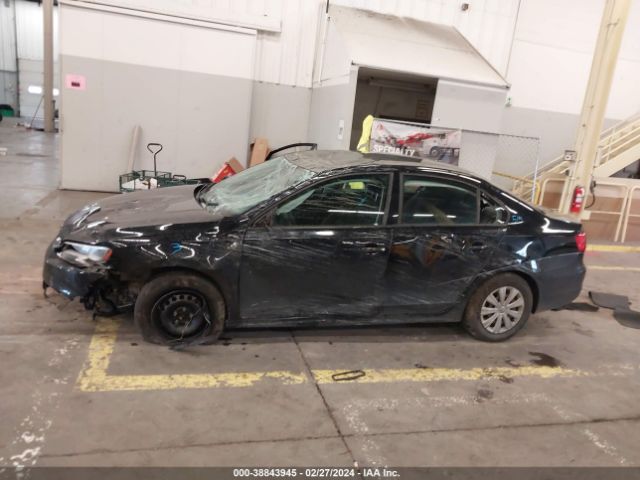 3VW2K7AJ3EM393030 Volkswagen Jetta 2.0l S