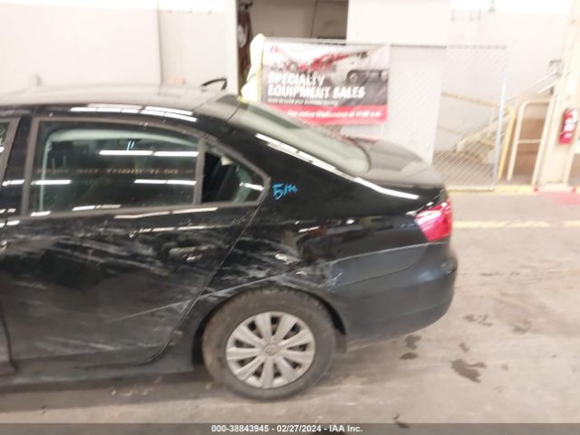 3VW2K7AJ3EM393030 Volkswagen Jetta 2.0l S
